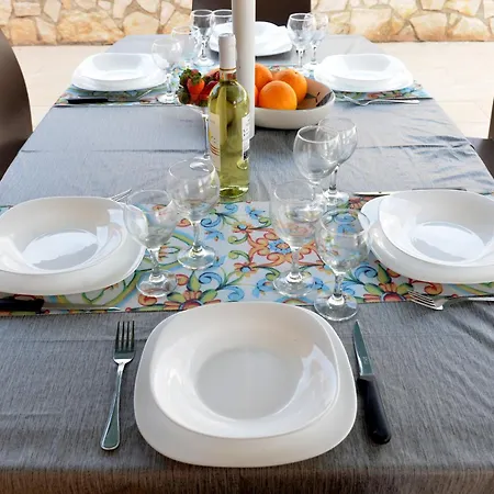 Marzamemi بيت للعطل *