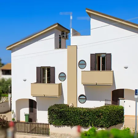 Marzamemi بيت للعطل