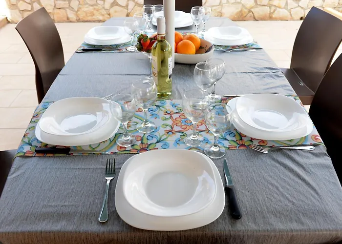 Marzamemi Tatil Evi *